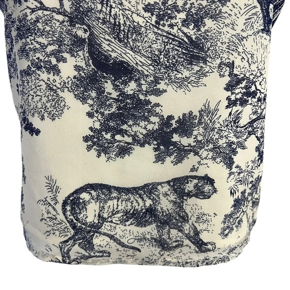 Aqua Blouse Size Small Off White and Blue Jungle Scene Tiger Trees Ruffle Trim - Picture 6 of 7